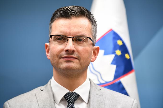 "Gospod Mesec je mlad in nepotrpežljiv," je v preteklosti o koordinatorju Levice Luki Mescu dejal premier Marjan Šarec. | Foto: STA ,