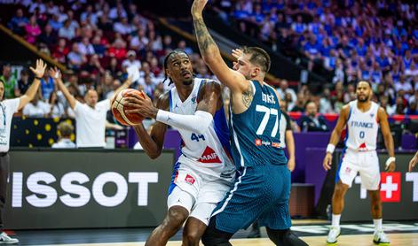Udarec za Francijo: mladi zvezdnik že končal EuroBasket