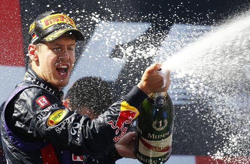 Sebastian Vettel še četrtič letos na najvišji stopnički