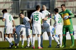 Zavrč odslovil pol ducata igralcev