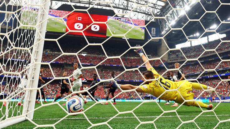 Maročani so se šele v 50. minuti tekme veselili vodstva z 1:0. | Foto: Reuters