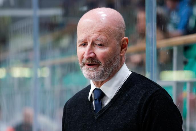 Nik Zupančič ni več trener Jesenic