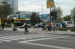 V hudi prometni nesreči na Dunajski cesti umrl motorist (foto)