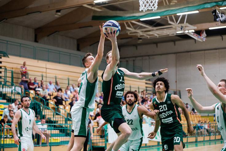 Cedevita Olimpija in Krka bosta na delu 4. oziroma 11. oktobra. | Foto: Aleš Fevžer
