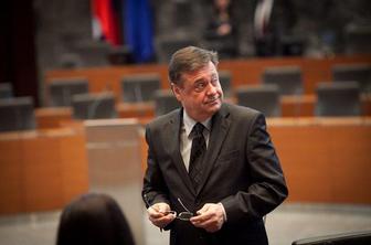 Virant: Ali Janković blefira ali je prišlo do trgovanja z glasovi