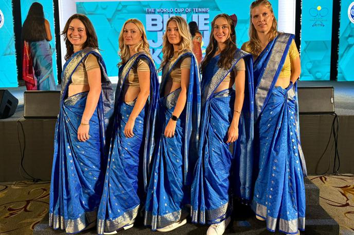 Slovenija, pokal Billie Jean King | Slovenke so dobro razpoložene. | Foto Teniška zveza Slovenije