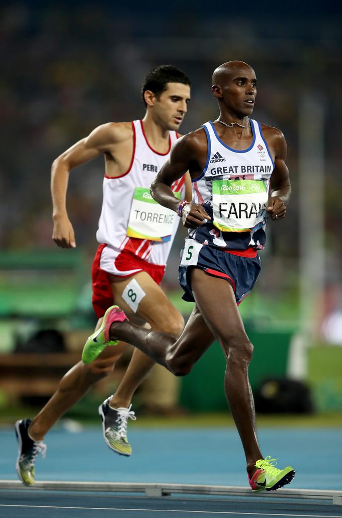Torrence v dresu Peruja ob Moju Farahu na olimpijskih igrah v Riu | Foto: Getty Images