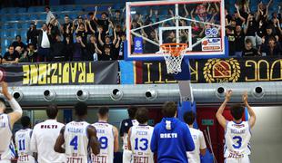 Po košarkarski tekmi druge lige tragedija v Italiji