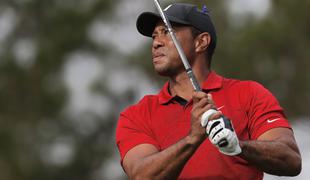 Tiger Woods uspešno prestal operacijo