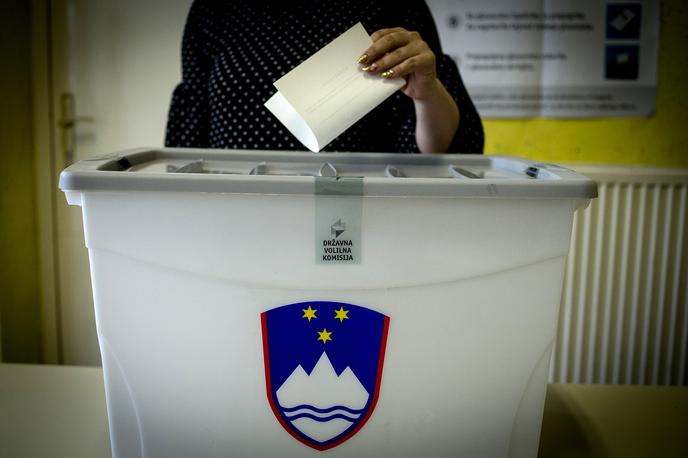 referendum Drugi tir | V Ljubljani bo predčasno glasovanje za vseh 14 volilnih okrajev na območju Upravne enote Ljubljana potekalo na Gospodarskem razstavišču. | Foto Ana Kovač