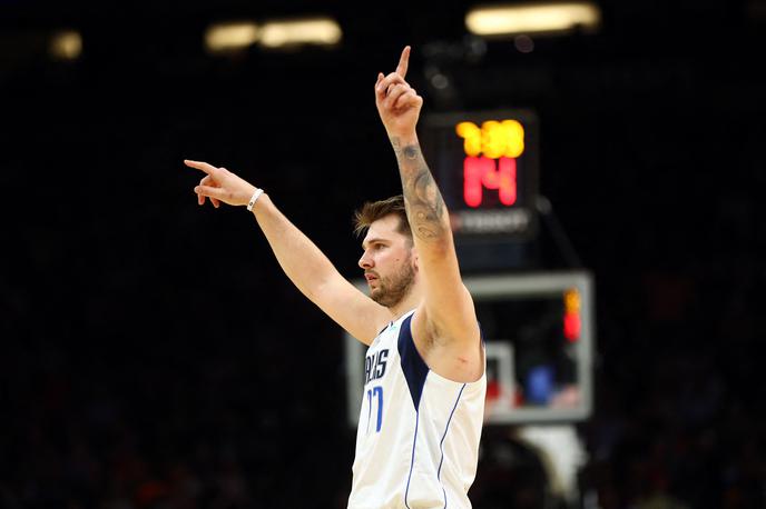 Luka Dončić | Luka Dončić je Dallas Mavericks popeljal do finala zahodne konference, kjer jim bodo nasproti stali košarkarji Golden State Warriors. | Foto Reuters