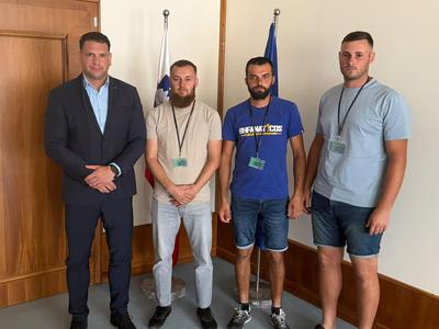 Trije delavci iz Mijičevega podjetja pri Zoranu Stevanoviću: Iz lastnih prihrankov jim bom sam pokril plače