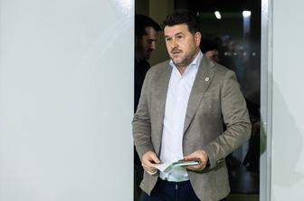 Sindikat Spins kazensko ovadil direktorja NK Olimpija