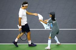 Roger Federer bi še vedno raje videl, da mu nosijo brisačo