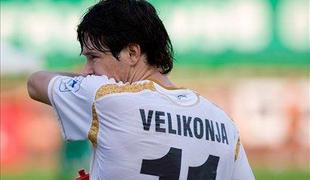 Velikonja bo odsoten vsaj pol leta