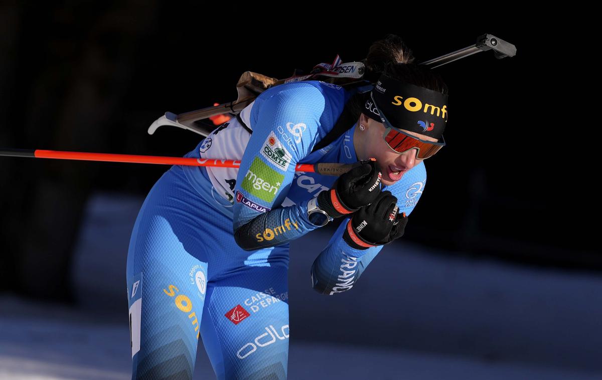 Julija Simon | Julia Simon je bila 11 sekund hitrejša od Nemke Vanesse Voigt in za 12,8 od Norvežanke Karoline Offigstad Knotten. | Foto Guliverimage