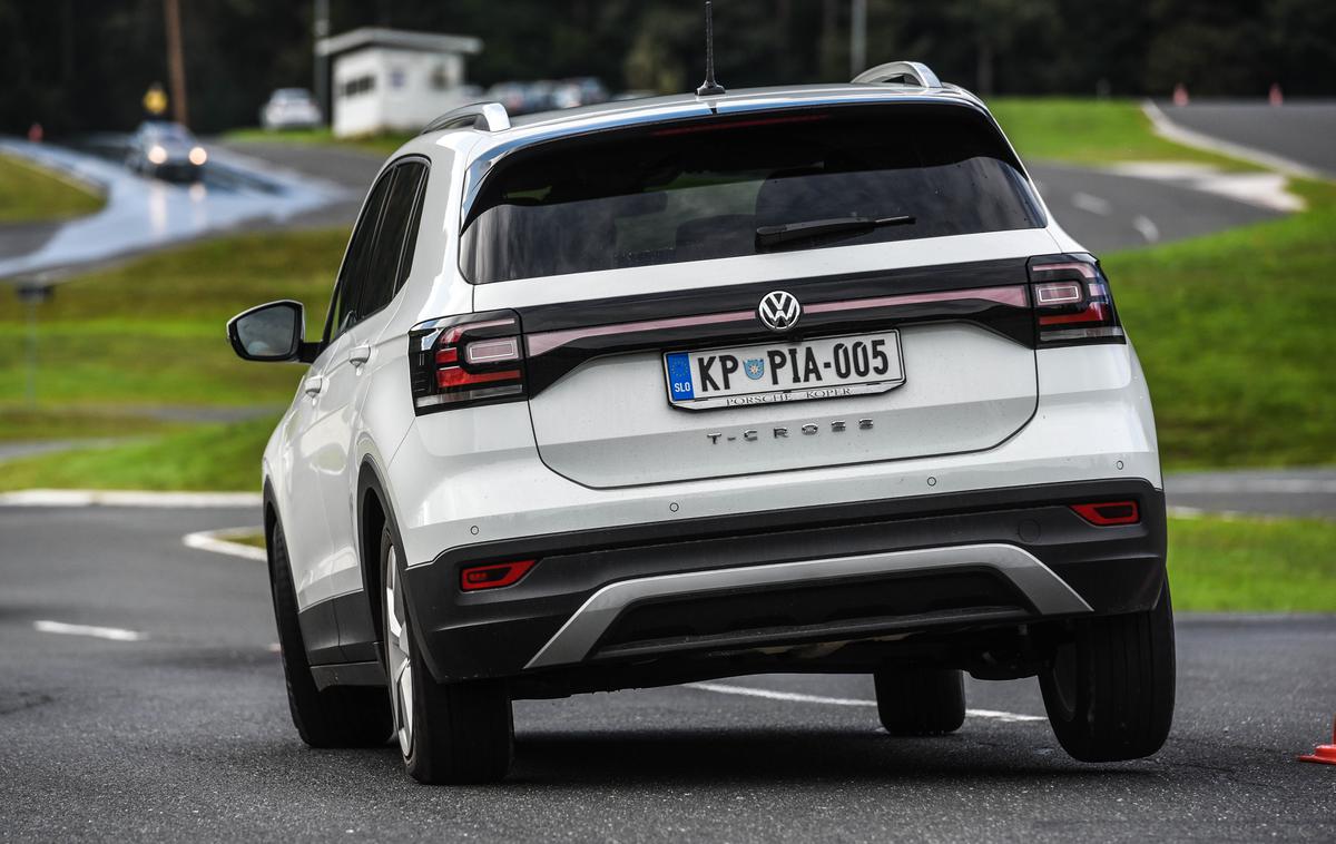 Volkswagen t-cross | Pri Porsche Slovenija so  letos so prodali okrog 17 tisoč osebnih in dva tisoč lahkih gospodarskih vozil. | Foto PRIMA