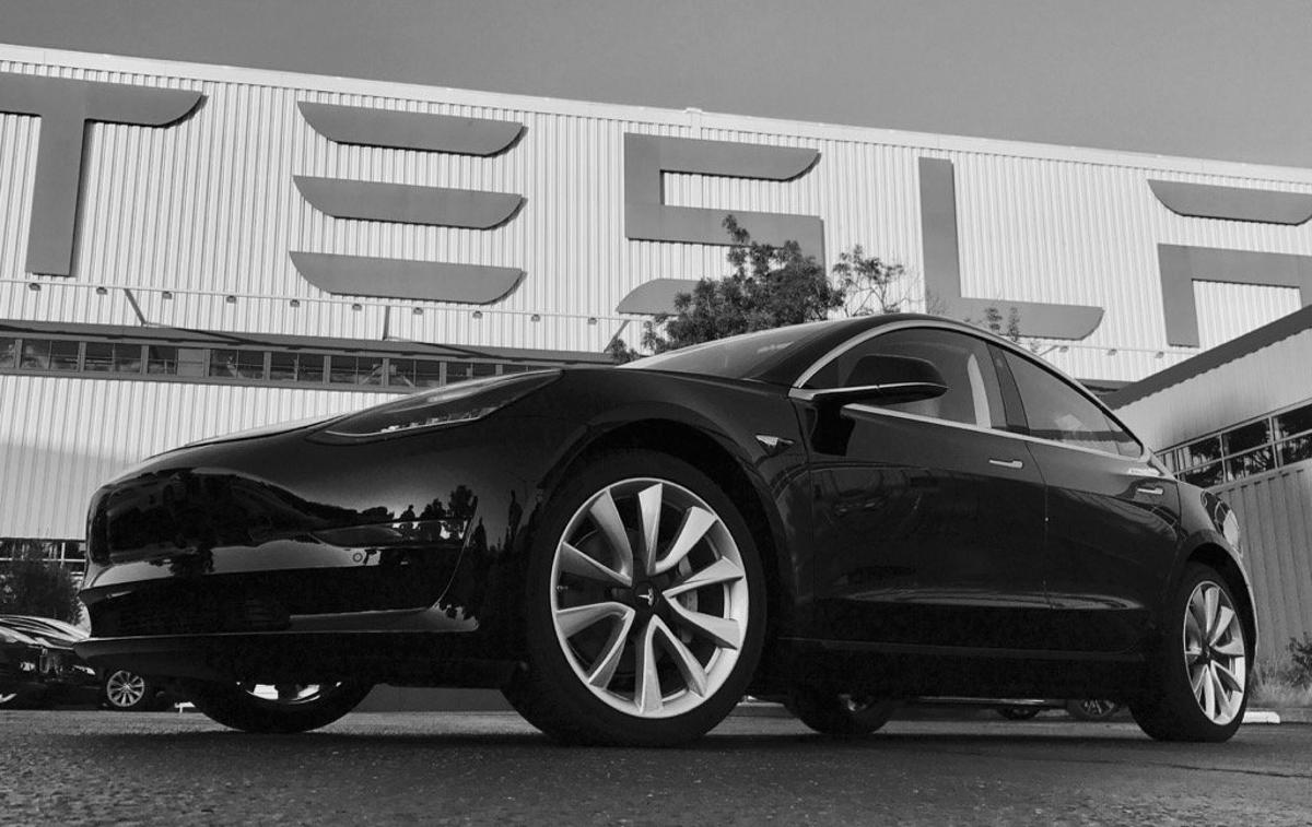 Tesla model 3 | Foto Elon Musk