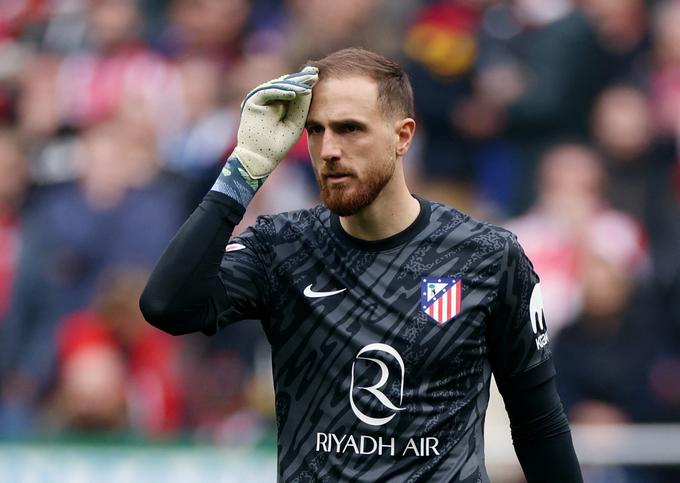 Kapetan slovenske reprezentance Jan Oblak brani barve madridskega Atletica že dobro desetletje. | Foto: Reuters