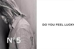 Brad Pitt za Chanel No. 5