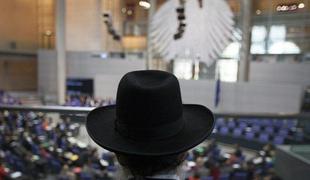 772 milijonov evrov judovskim žrtvam nacizma
