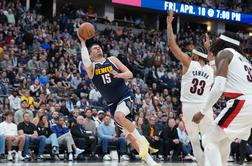 Denver po preobratu prehitel Dončićeve, zvezdnik Spursov poškodovan