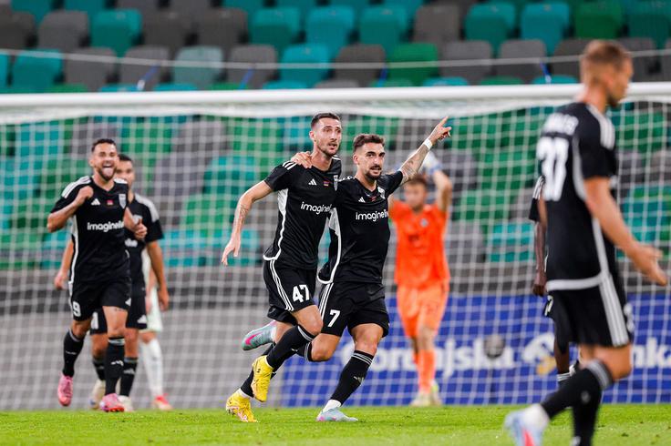 Noah je mrežo Olimpije zatresel kar štirikrat. V Stožicah je odmeval zlasti hat-trick Oulada Omarja. | Foto: Aleš Fevžer