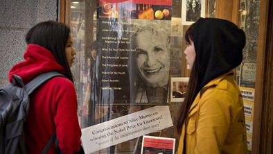 Alice Munro se ne bo udeležila podelitve Nobelove nagrade