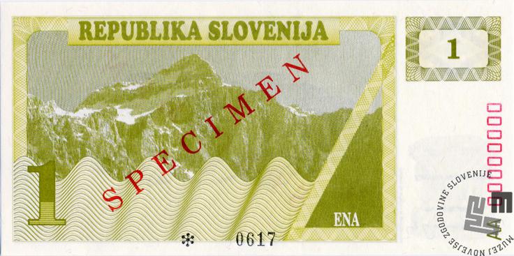 Na vseh je bil upodobljen na eni strani Triglav, na drugi pa knežji kamen, kar je razburilo Avstrijce. Približno leto pozneje so bone, ki so bili z dinarji v razmerju 1:1, zamenjali slovenski tolarji - najprej bankovci z znanimi Slovenci iz naše zgodovine in pozneje še kovanci z živalskimi motivi. (Foto:  Arhiv Muzej novejše zgodovine Slovenije) | Foto: Muzej novejše zgodovine Slovenije