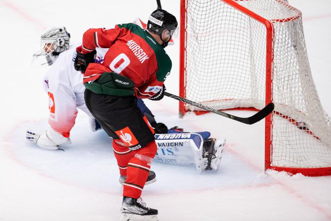 Jan Muršak je s soigralci Frölunda zanesljivo napredoval v četrtfinale. | Foto: Guliverimage/Vladimir Fedorenko