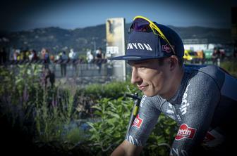 Jasper Philipsen grdo padel, bo lahko branil zmago na dirki Milano–Sanremo?