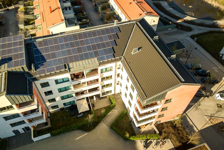 blok sončna elektrarna | Foto: Shutterstock