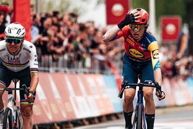 Mladi Matttias Skjelmose je letos premagal Tadeja Pogačarja na Amstel Gold enodnevni dirki, pred Tourom pa je imel smolo z boleznijo. | Foto: Guliverimage