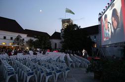 "Naj umetnik ustvarja, naj živi Film pod zvezdami!"
