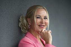 Lucija Mulej: 3. svetovna vojna se je že začela. V tvojem telefonu.