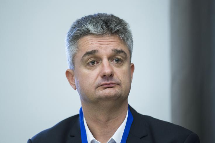 "Za gospodarstvo in podjetja v tem trenutku odstop ne pomeni veliko," je ocenil direktor Kluba slovenskih podjetnikov (SBC) Goran Novković. | Foto: Ana Kovač