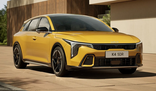 Kia K4: naslednik ceeda, tokrat z bencinskimi motorji in celo ročnim menjalnikom #foto