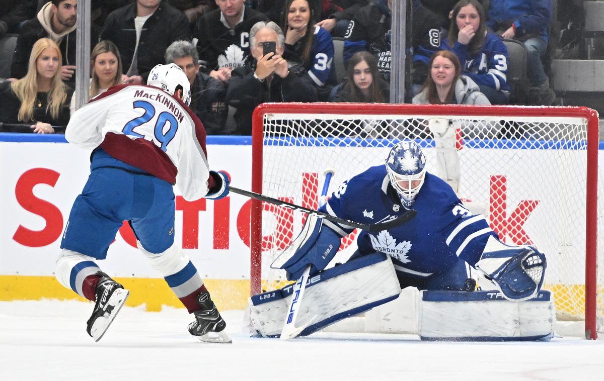 Nathan MacKinnon | Colorado Avalanche gostuje v Torontu. | Foto Reuters