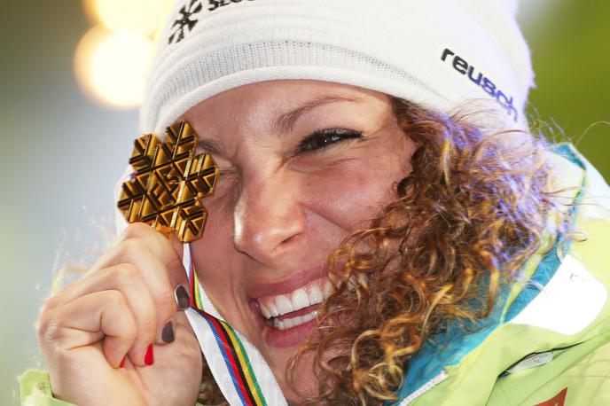 Ilka Štugec - SP St. Moritz 2017 | Ilka Štuihec, smukaška svetovna prvakinja iz St. Moritza 2017, bo novo snežinko lovila v Saalbachu. | Foto Reuters