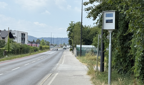 V dveh mesecih že drugič prebarvan radar: policija išče storilce #foto