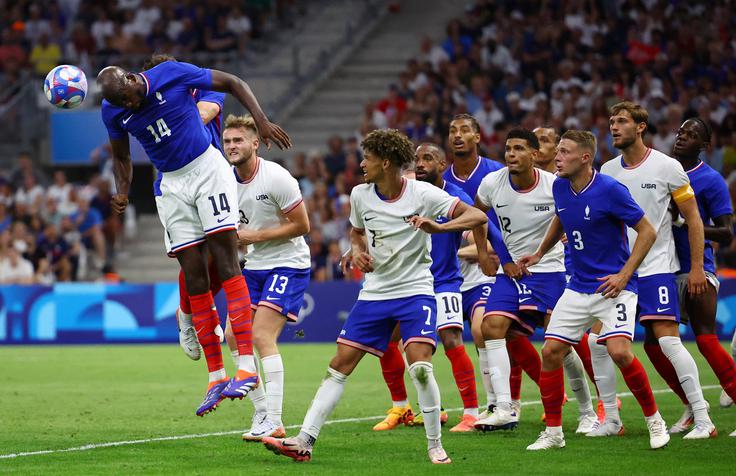 Francozi so turnir odprli z lepo zmago nad ZDA. | Foto: Reuters
