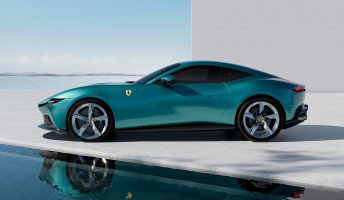 Nov najcenejši ferrari: kaj zmore in koliko stane? #foto