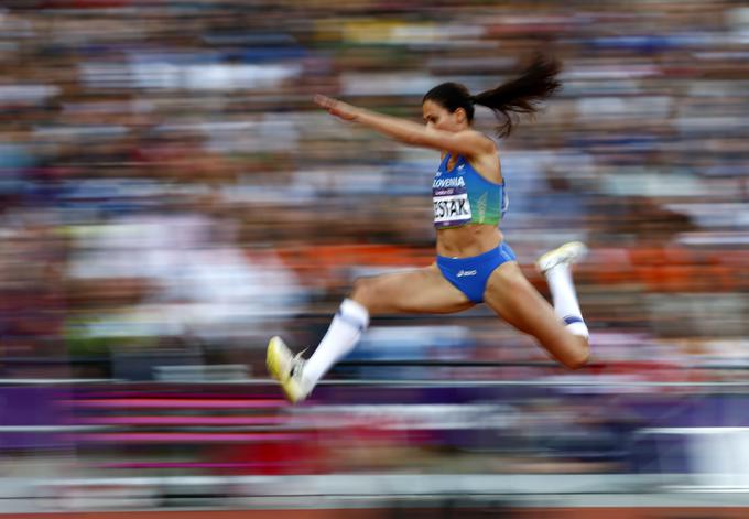 Šestakova je še vedno slovenska rekorderka v troskoku. Njen rekord na prostem znaša 15,03 metra. Dosegla ga je avgusta 2008 na olimpijskih igrah v Pekingu. | Foto: Reuters