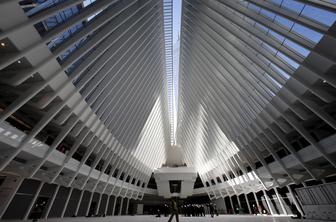 Na ruševinah dvojčkov WTC je zrasel Oculus, najdražji terminal na svetu (foto, video)