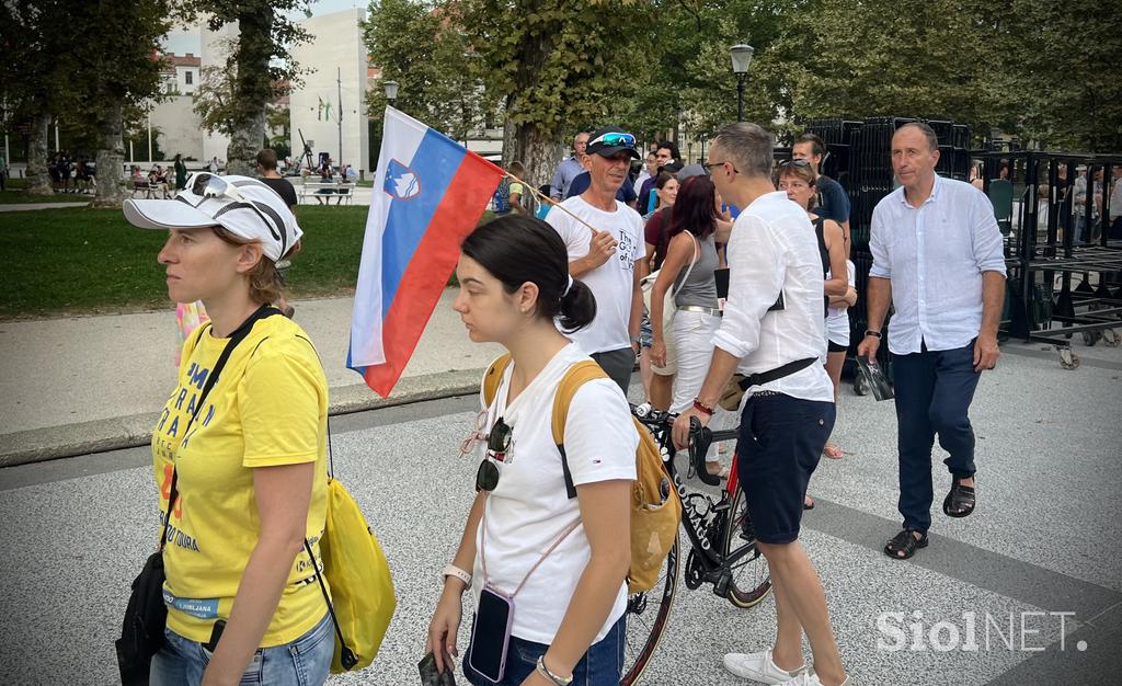 Tadej Pogačar dobrodelna akcija