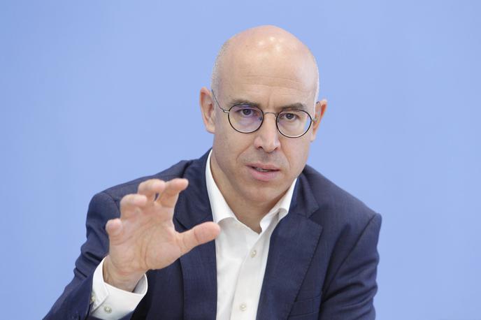 Gabriel Felbermayr | Sankcije vas nikoli ne obogatijo, pravi ekonomist Gabriel Felbermayr, a dodaja, da Rusija zaradi sankcij bolj trpi kot Zahod. | Foto Guliverimage