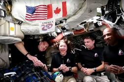 Po zgodovinskem poletu: vračajo se na Zemljo