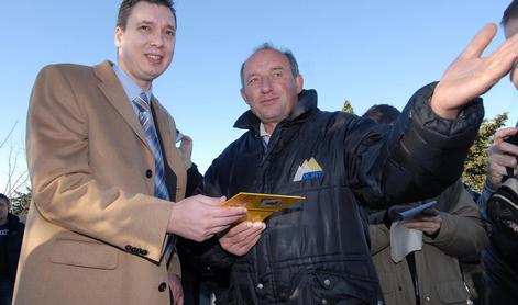 Mladi Vučić: odličen študent, razgrajač pri Delijah, najboljši učenec haaškega obsojenca