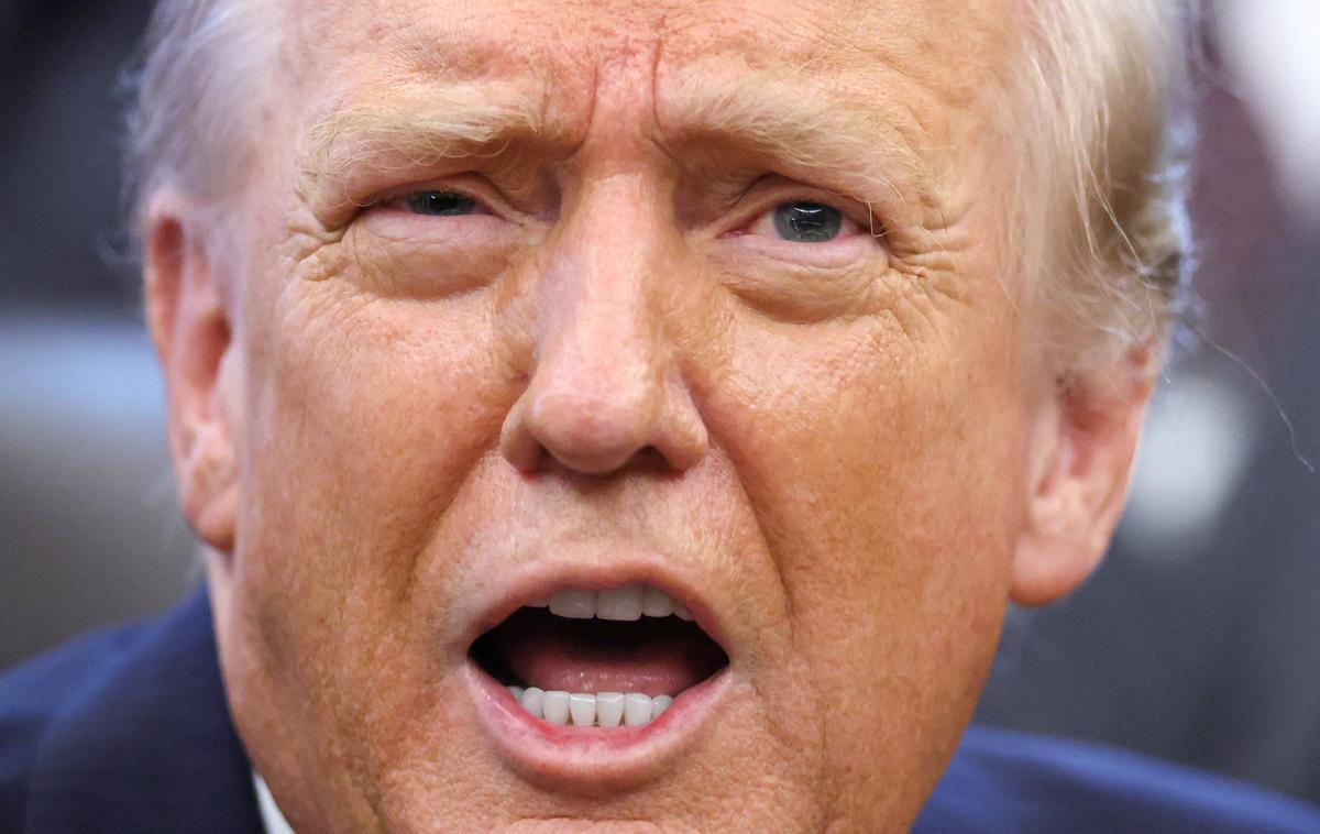 Donald Trump | Trump je septembra v Generalni skupščini ZN odmevno zatrdil, da so podnebne spremembe velika prevara, njegova vlada pa od januarja sproti odpravlja ukrepe za zmanjšanje izpustov toplogrednih plinov, ki so jih uvajale prejšnje demokratske vlade. | Foto Reuters