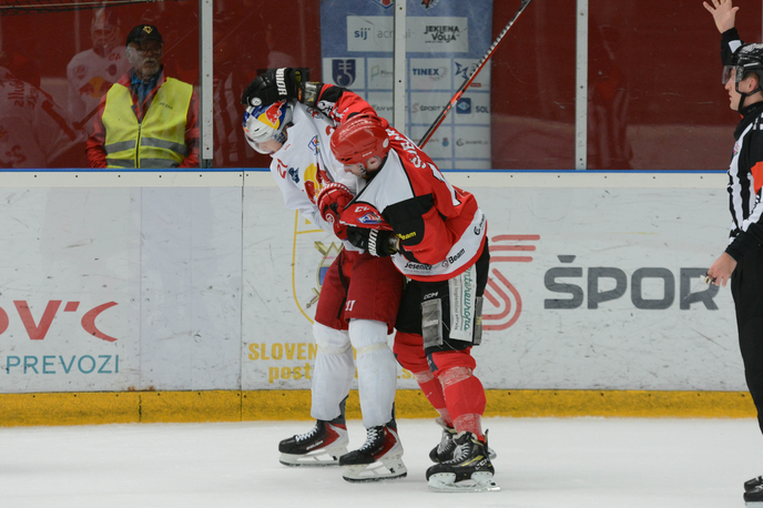 Hdd Jesenice : Salzburg Juniors | Jeseničani gostujejo pri Cortini. | Foto Matias Demšar
